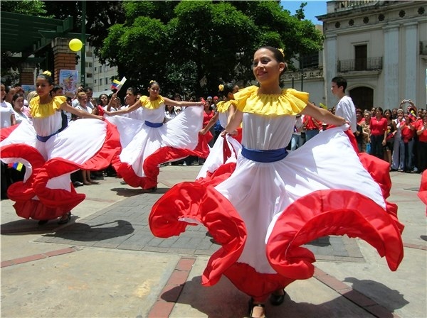 cung tim hieu ve ngon ngu cua dat nuoc venezuela